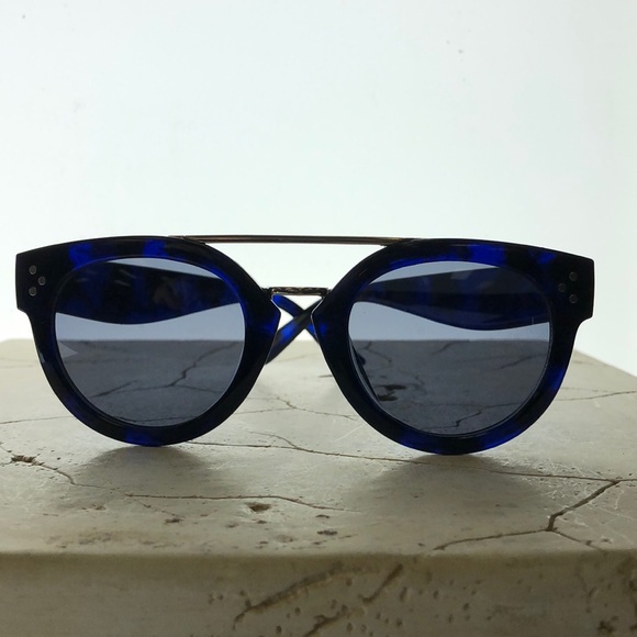 Oscar DeLa Renta Round Royal Blue Tortoise Shell Thick Arm Blue Tint - Picture 2 of 8
